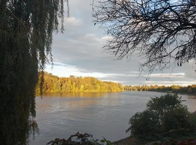 Daire Les Seringats Poissy